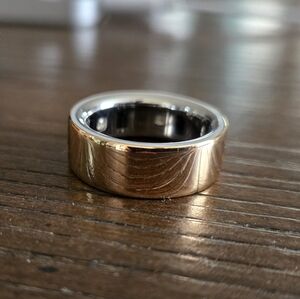 Oura Ring 4 Size 8 Rose Gold